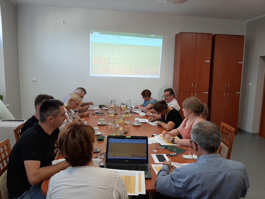 Tutaj powinien być opis