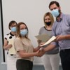 Wręczenie certyfikatów uczestnikom warsztatów pielęgnacyjnych w ramach projektu Rozwój usług społecz