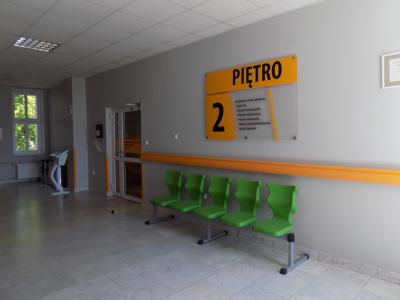 hol II piętro